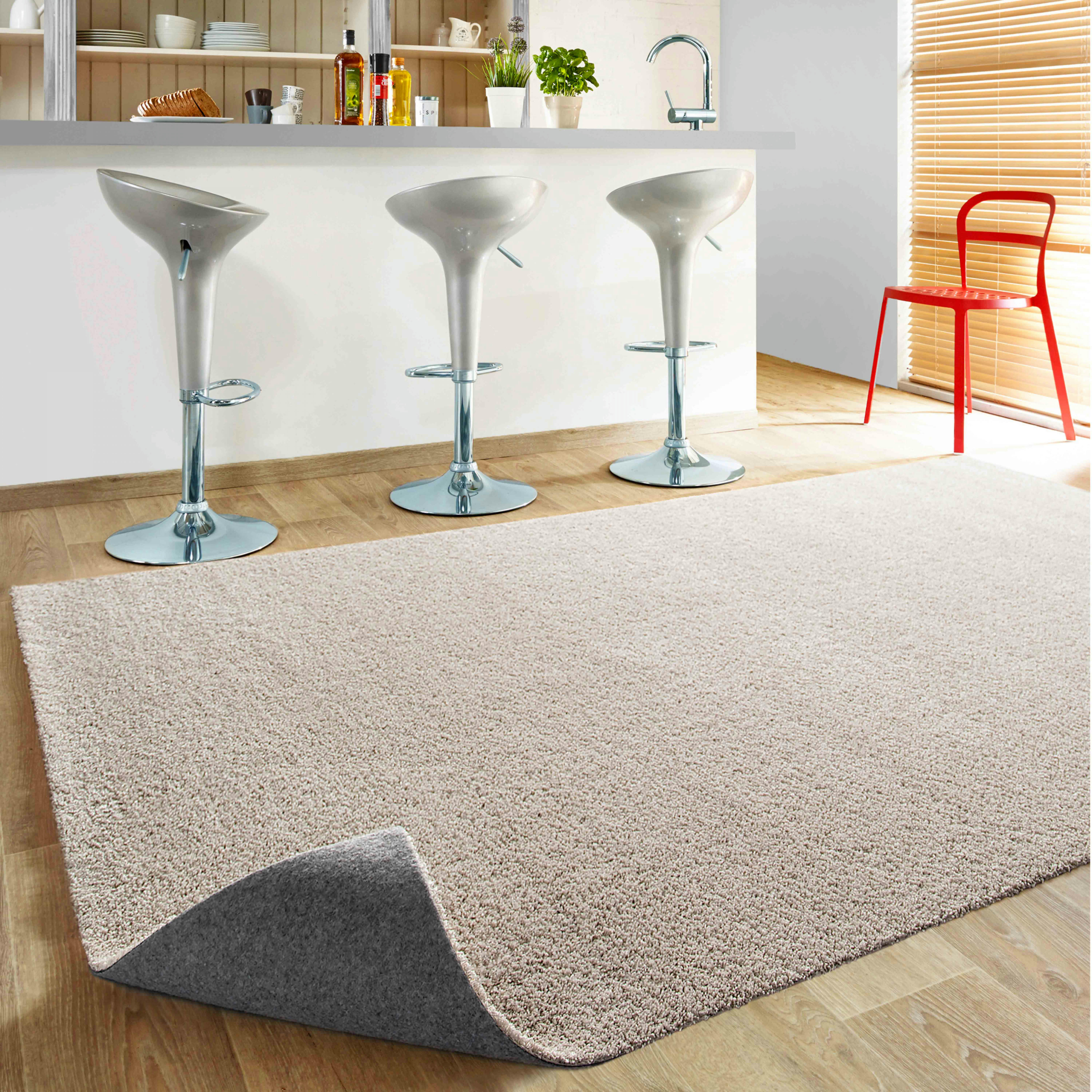 SISU - Tapis uni à poils longs en polypropylène 160 x 230 cm sable