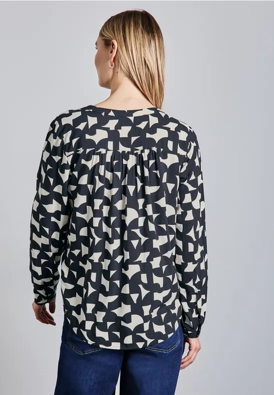 Gemusterte Bluse