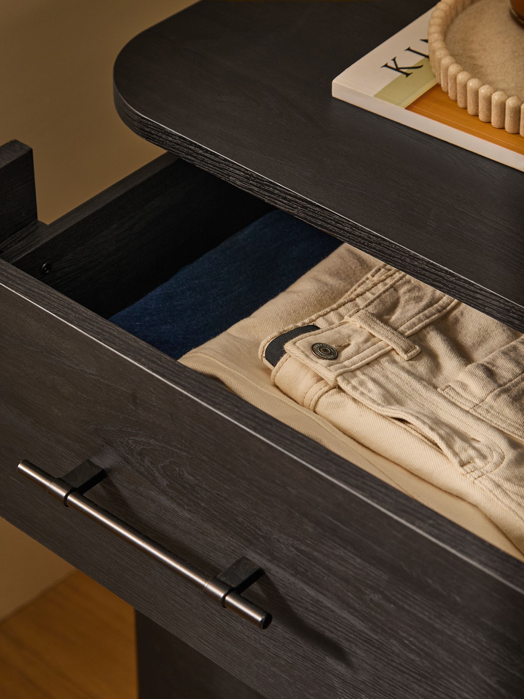 Dark Oak Effect Zeke 3 Drawer Chest of Drawer