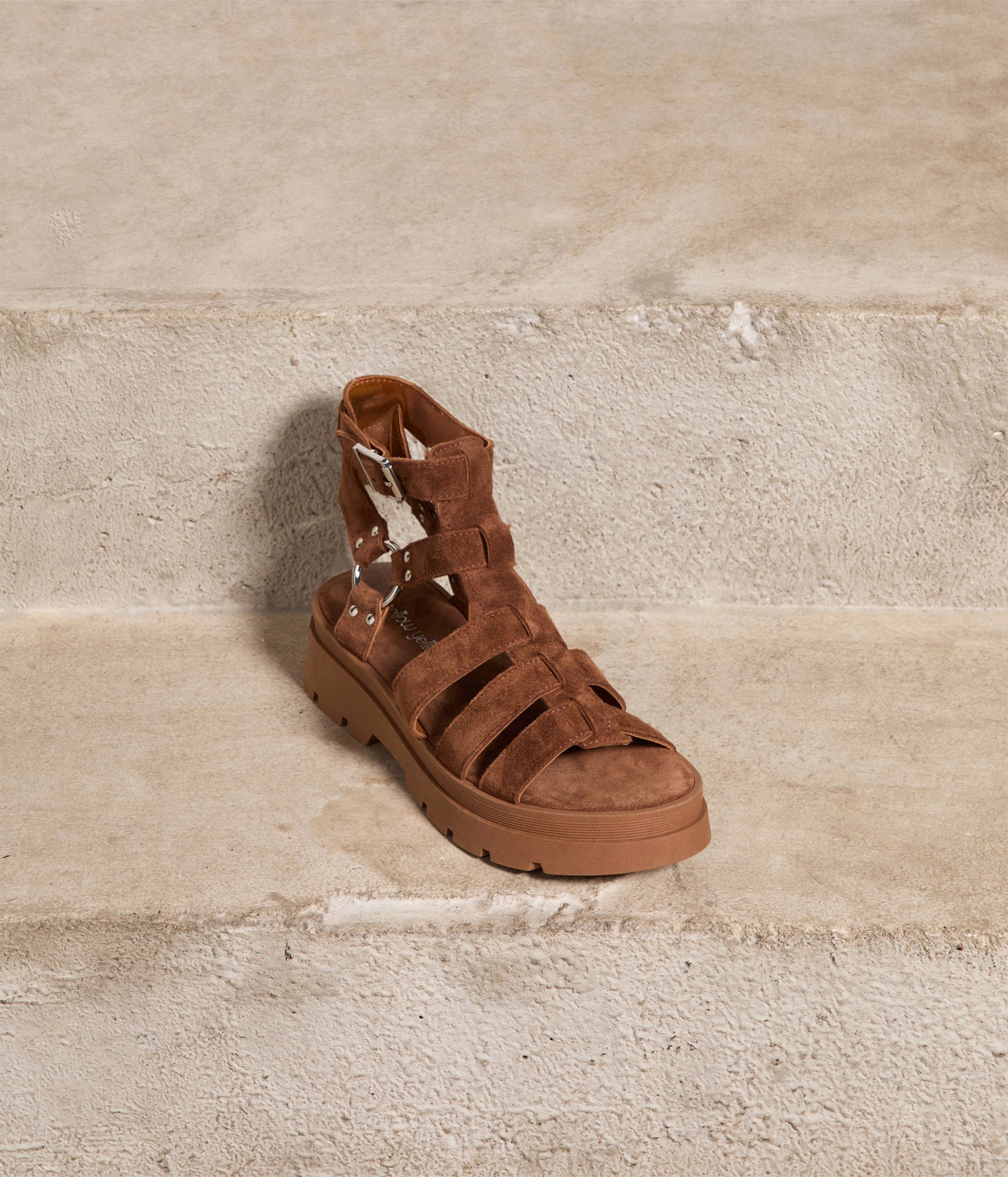 Sandales en velours camel Edna
