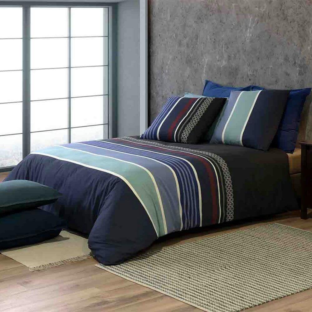 - Parure de lit réversible 2 places percale à motifs 240x260 cm