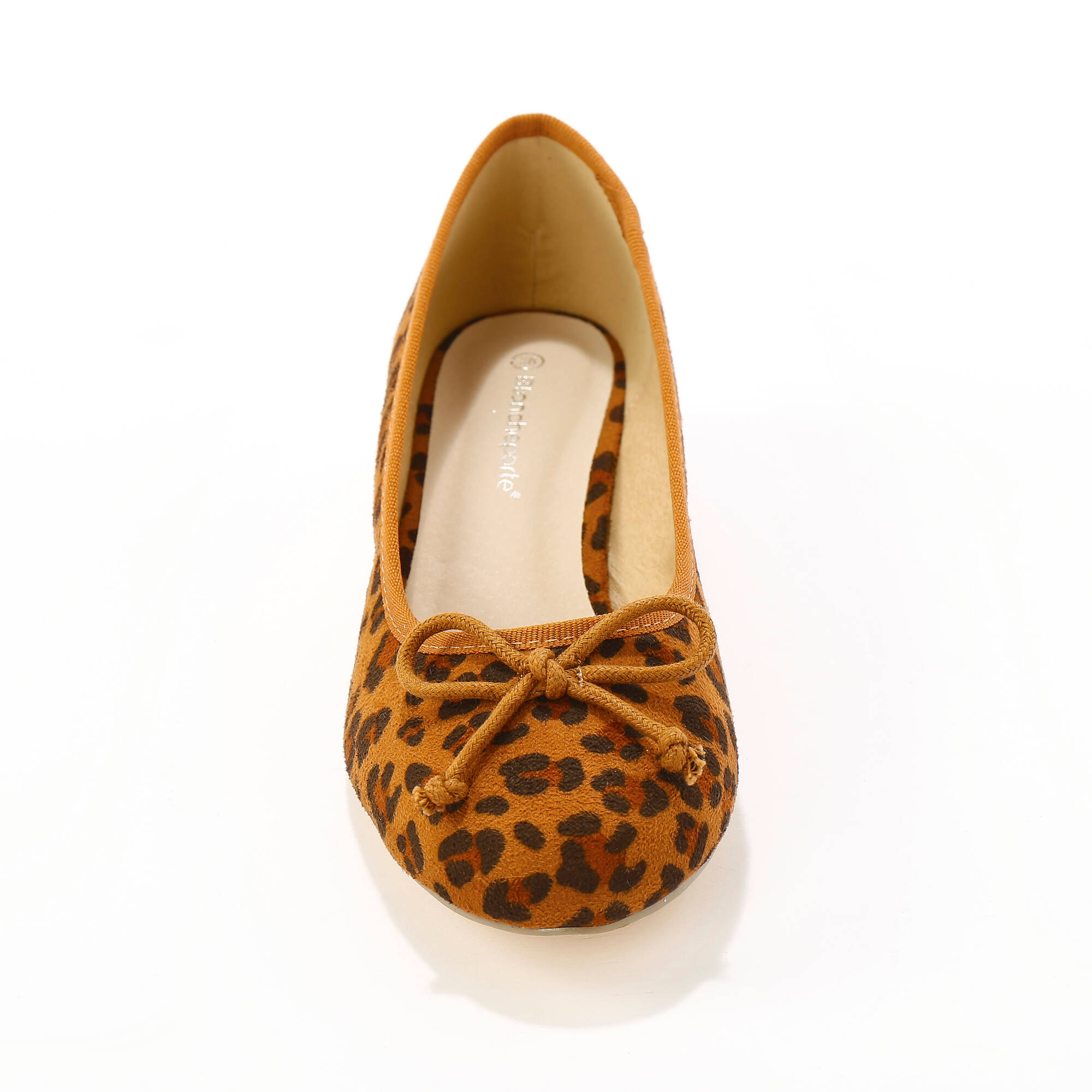 Ballerines à talons imprimées léopard.