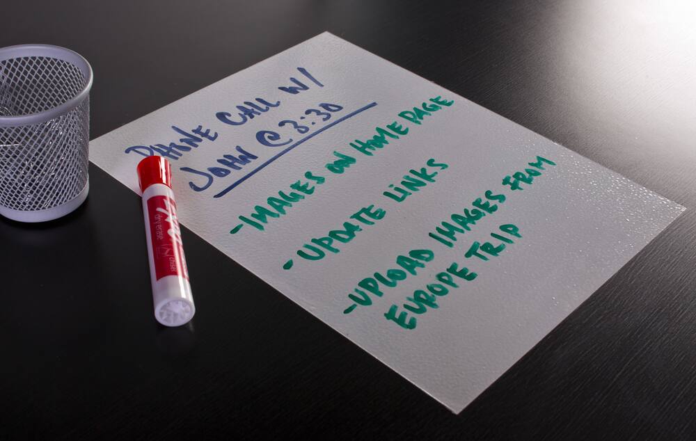 Rust-Oleum® Specialty Dry Erase Interior Paint Kit, Writeable & Erasable, White, 473-mL/0.5-qt