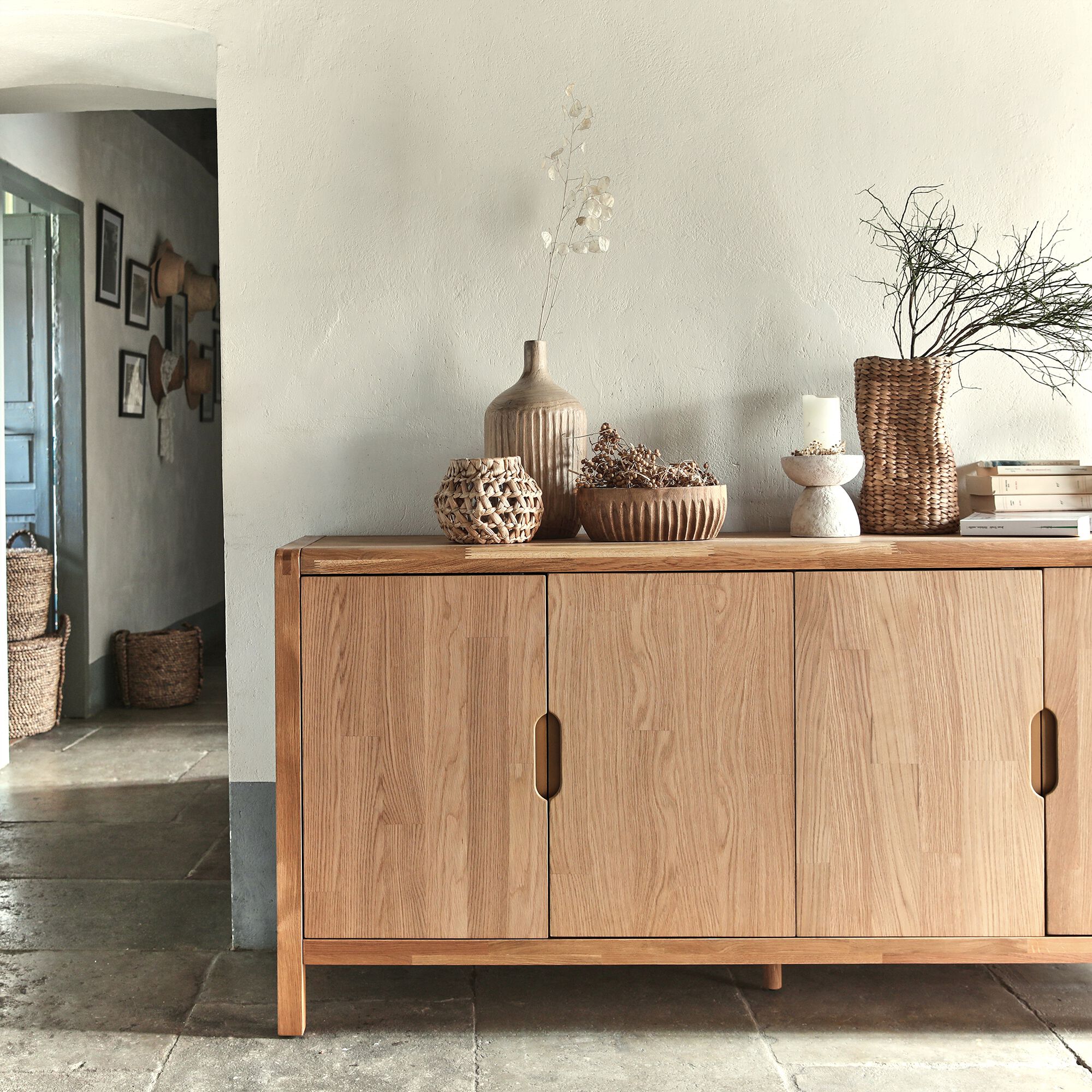 LURS - Buffet 4 portes en chêne massif - bois clair