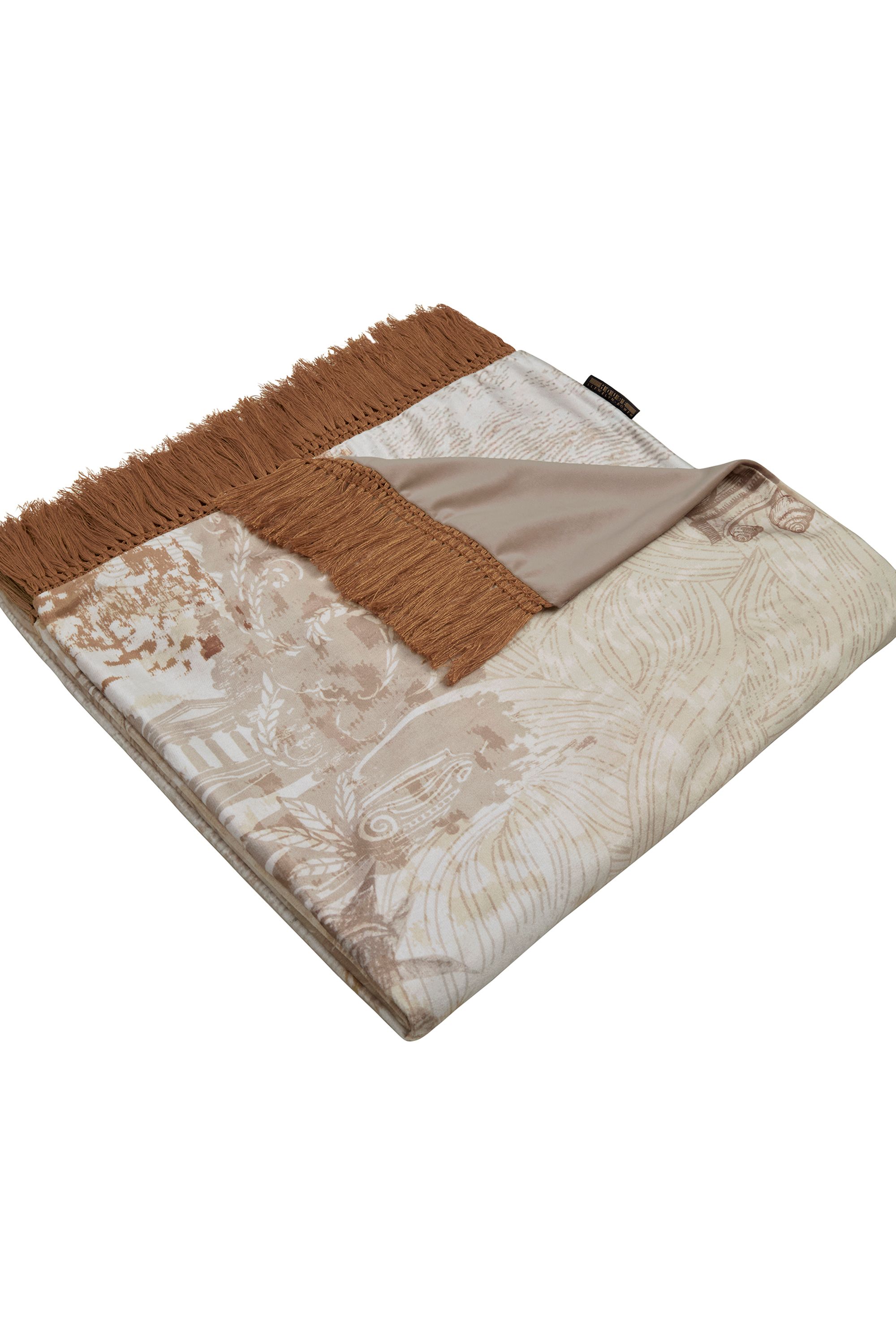 Laurence Llewelyn-Bowen Venus Primavera' Velvet Throw