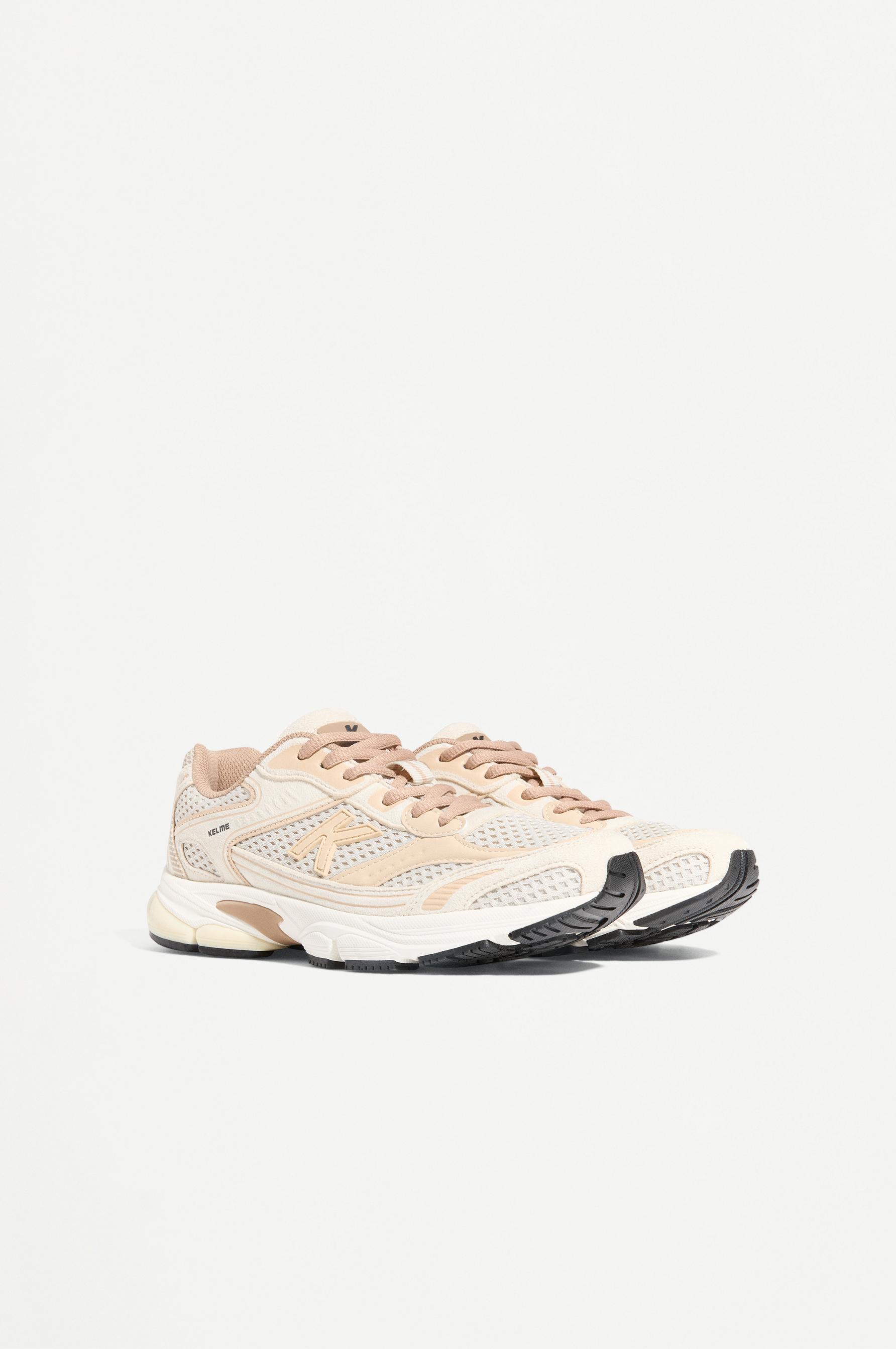 Zapatilla deportiva Kelme