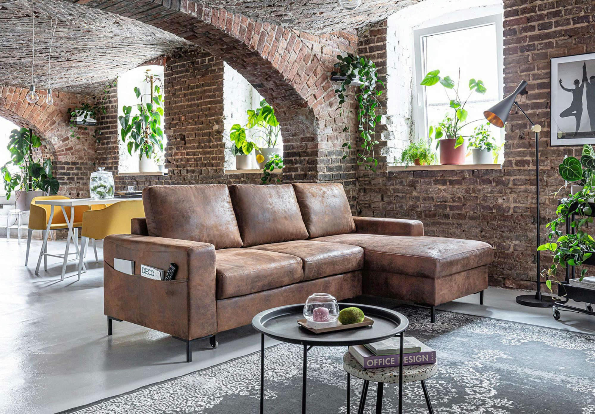 LILLY - Canapé d'angle droit convertible 4 places en microfibre marron