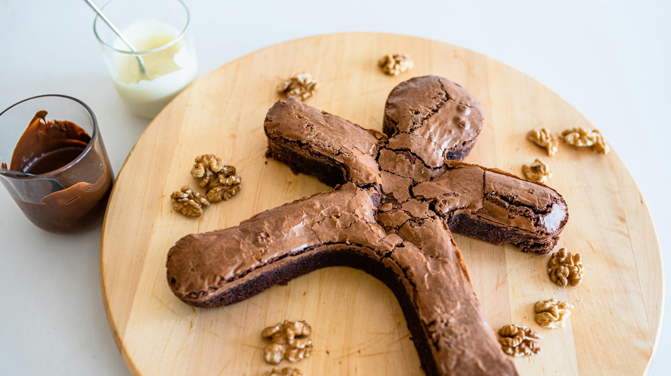 - Moule à gâteau personnage  Rose