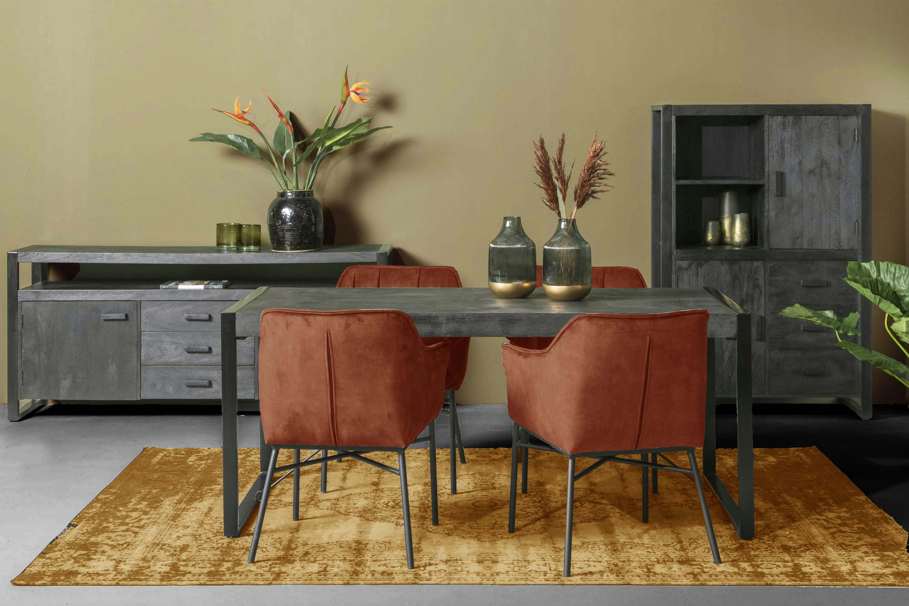 LUZ - LUZ-Table à manger 8/10 personnes L220, en Manguier noir et métal