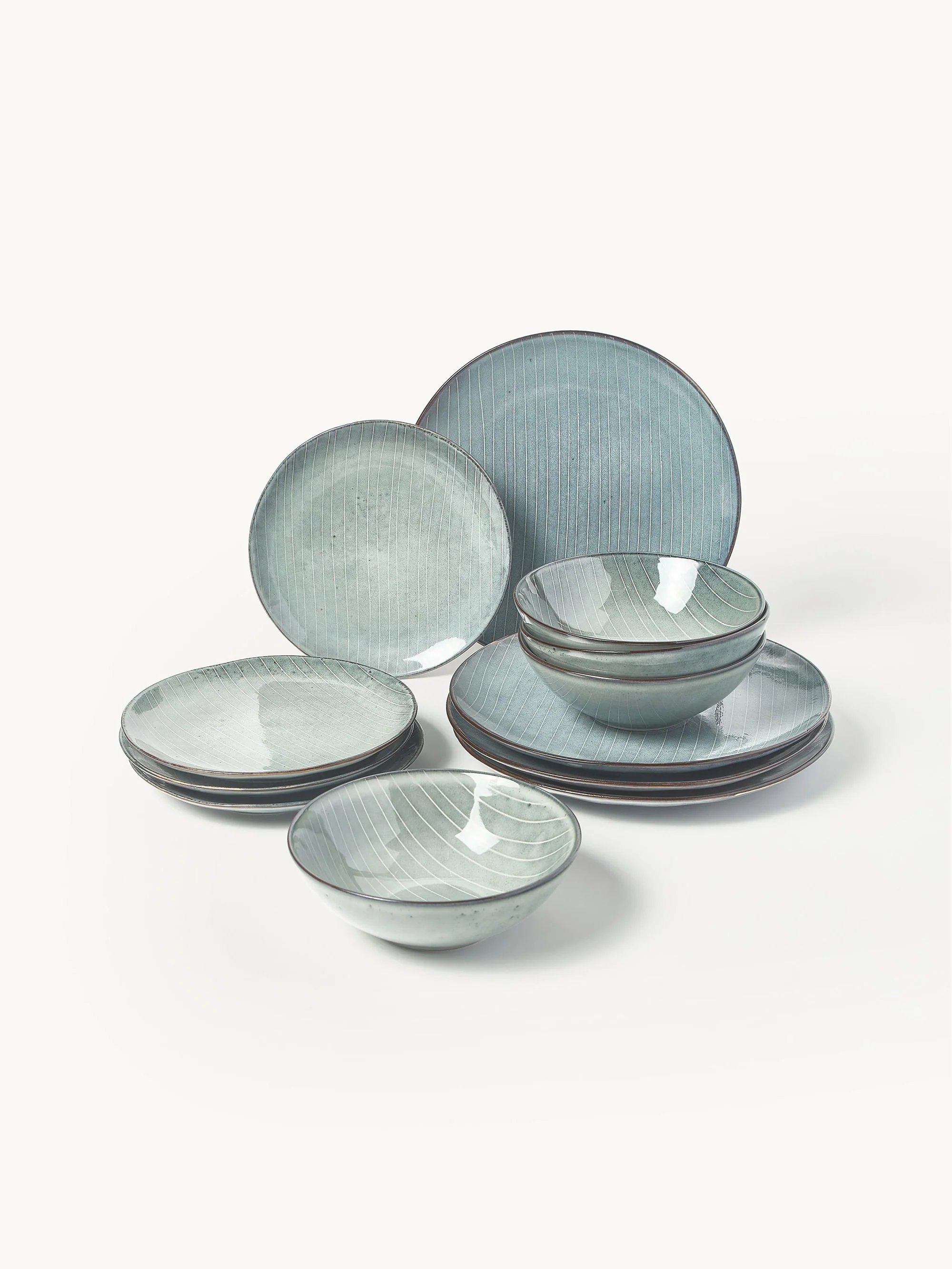 Handgemachtes Geschirr-Set Nordic Sea, 4 Personen, 12er-Set