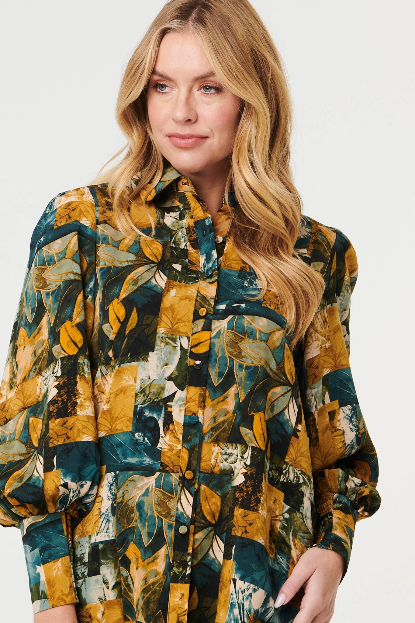 Izabel London Leaf Print Puff Sleeve Relaxed Shirt