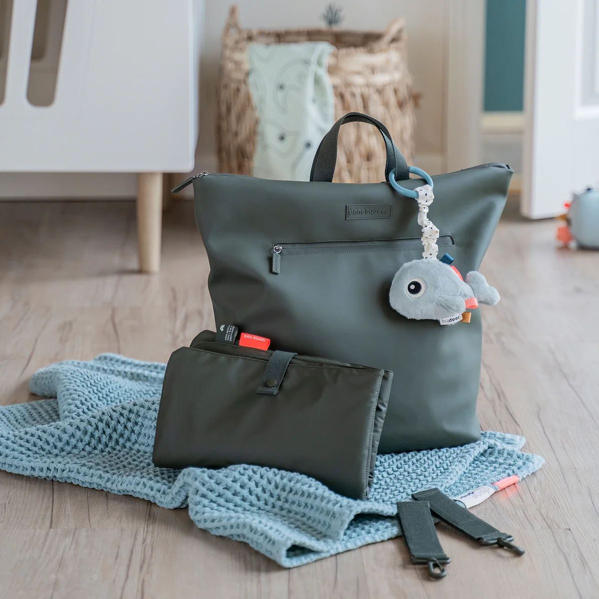 Done by Deer - Wickelrucksack, grün