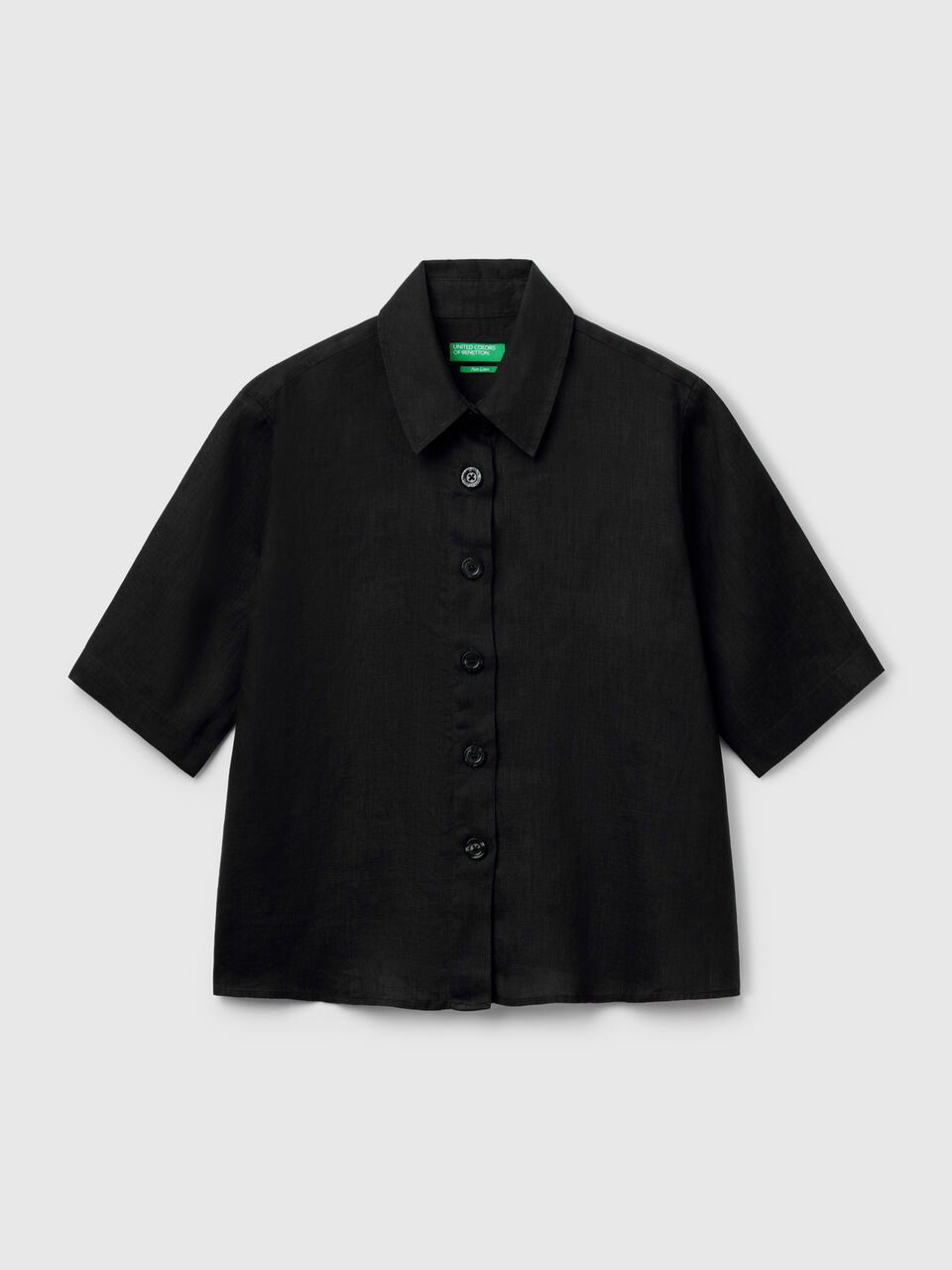 Short shirt in pure linen