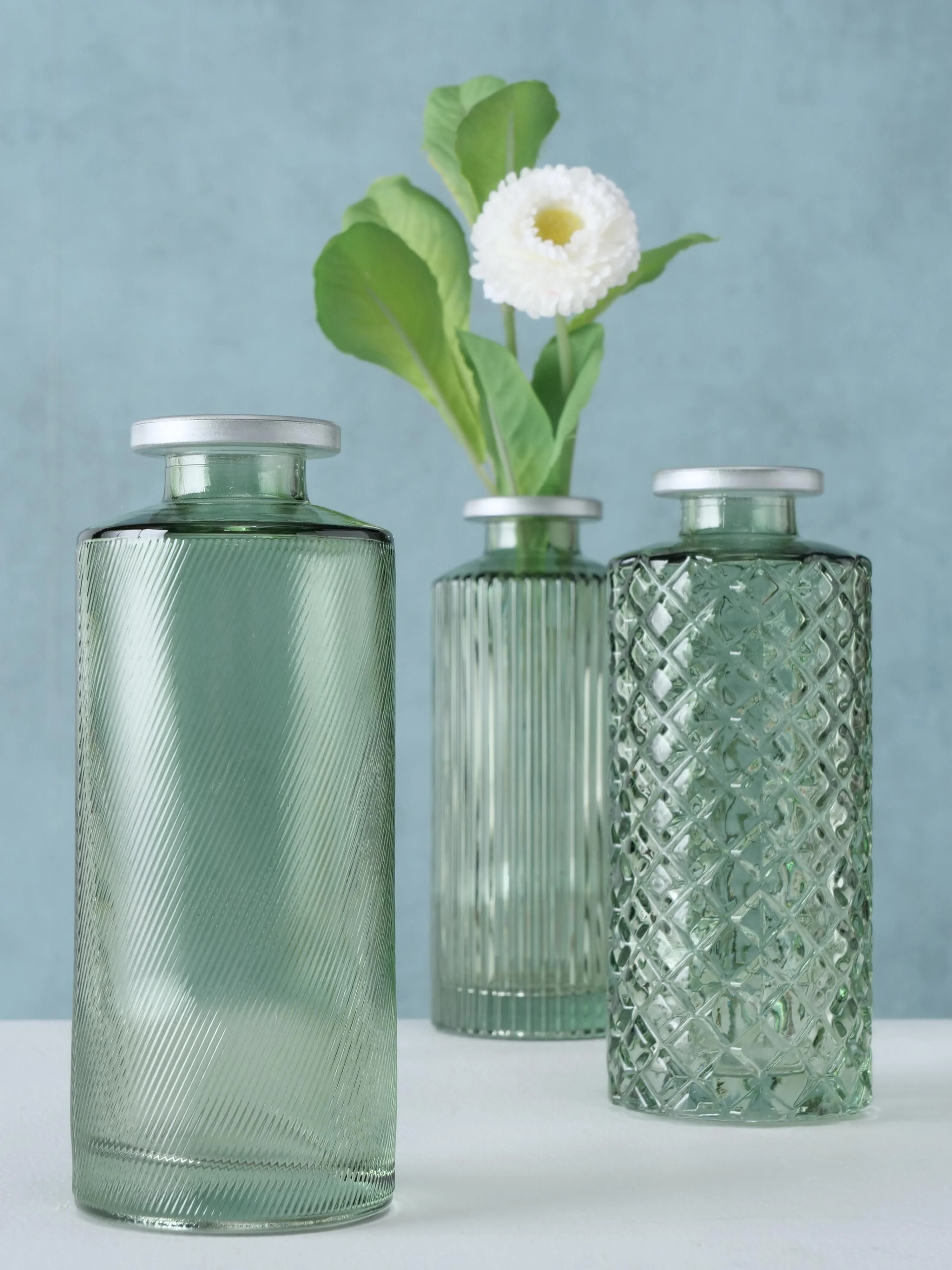Kleine Vasen Adore aus Glas, 3er-Set