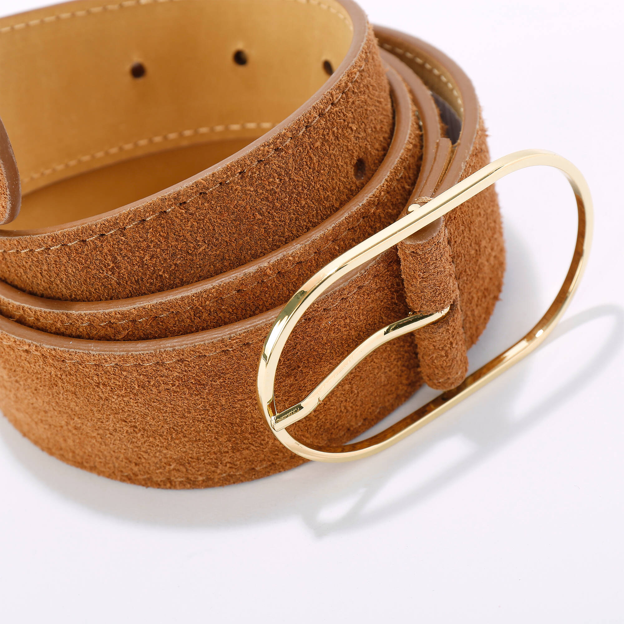 Ceinture boucle coloris doré, cro&ucirc;te de cuir