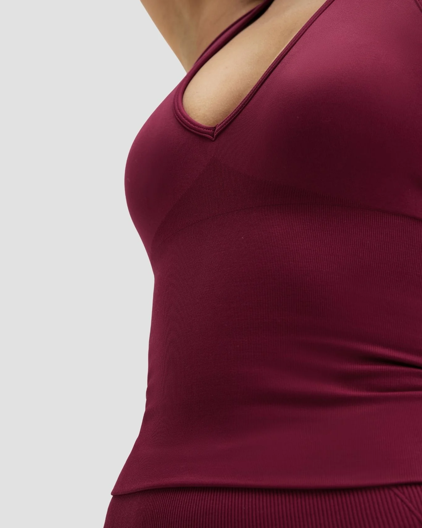 Elevate™ Sculpting Seamless Halterneck Top | Cherry Berry