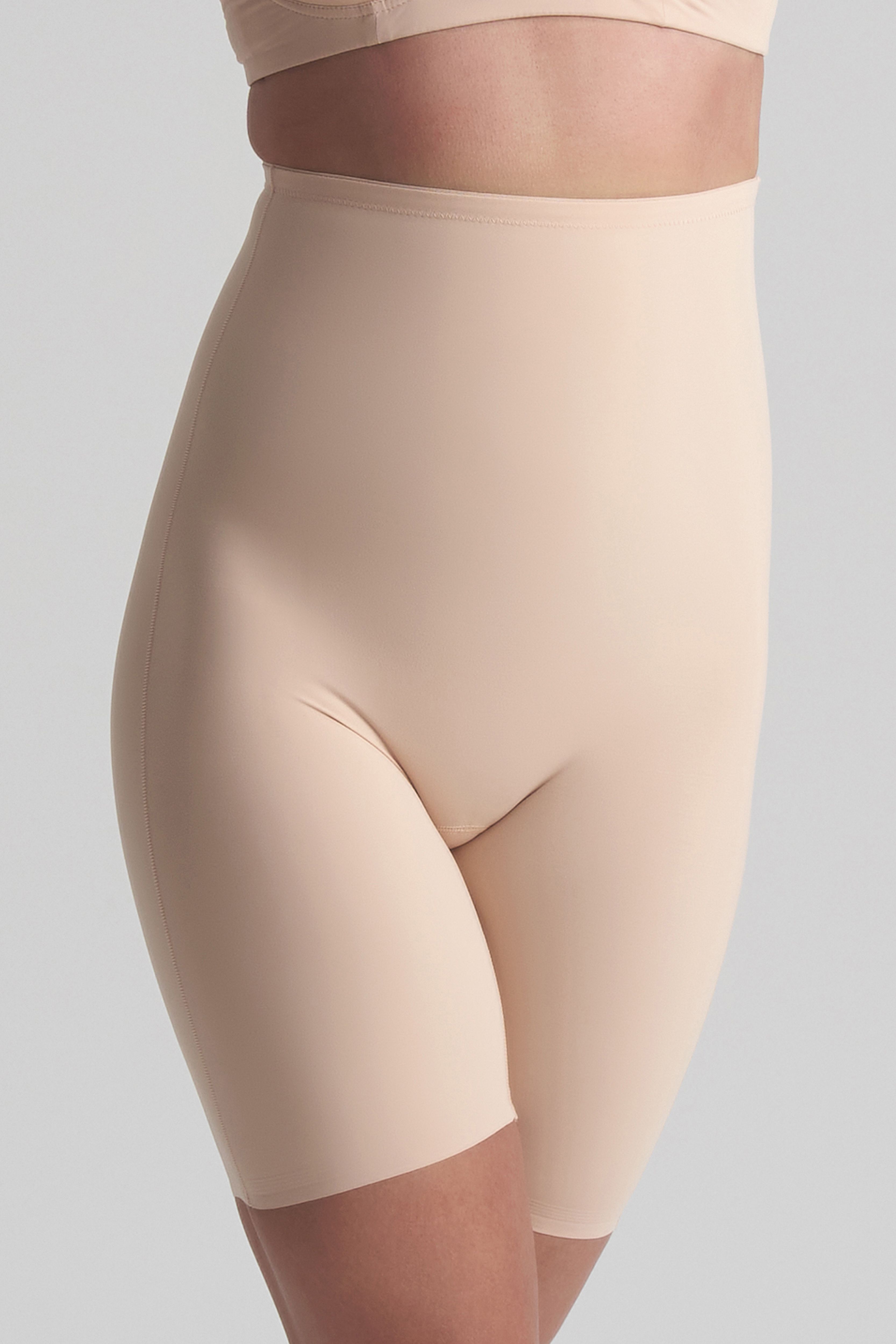 KarenMillen Sculpting High Waist Short