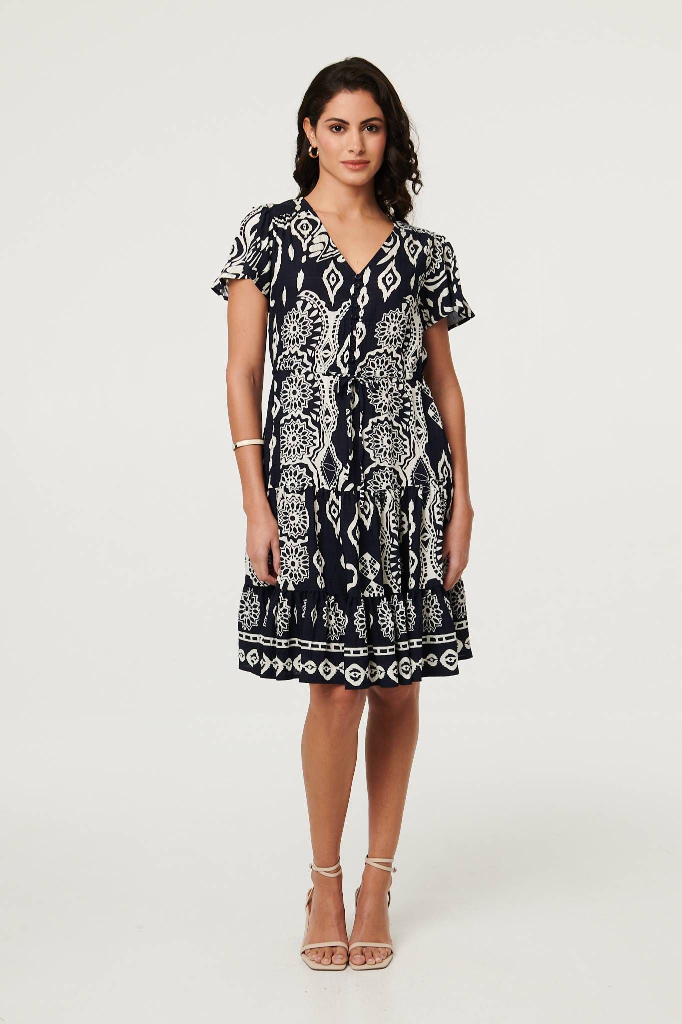 Izabel London Abstract Angel Sleeve Knee Length Dress