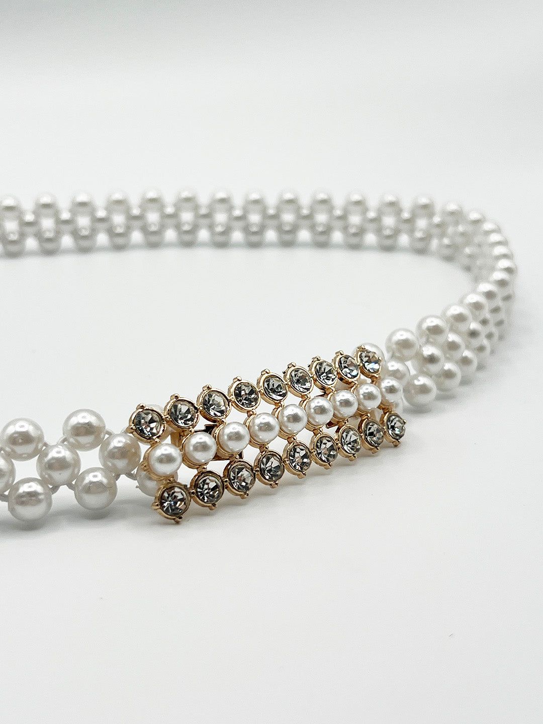 SVNX Strenchy Pearl Chain Belt With Diamante Buckle