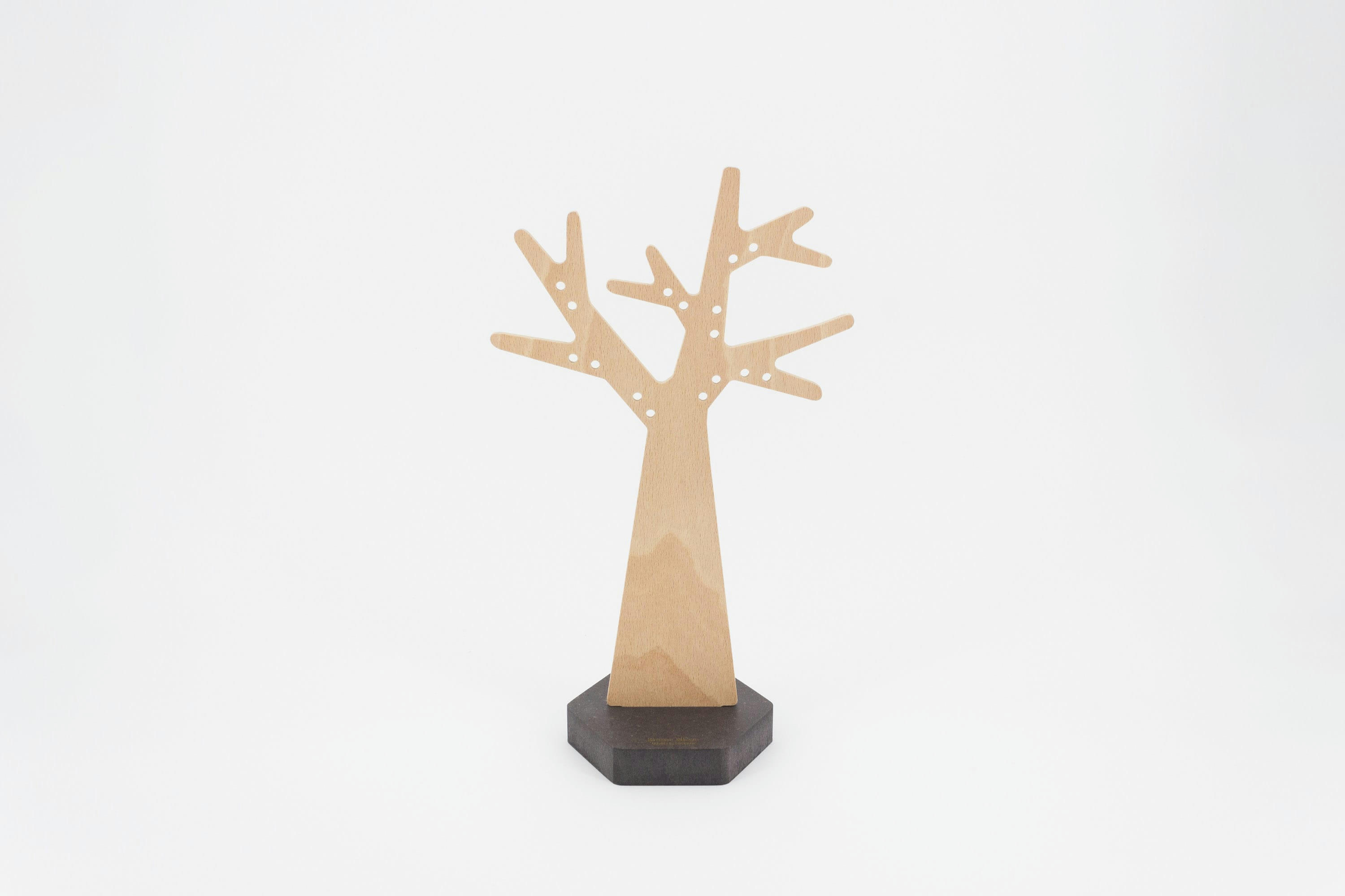 - Arbre à boucles d'oreilles socle hexagonal