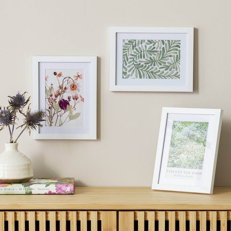 Habitat White Wooden 3 Pack Picture Frames -Mixed Size