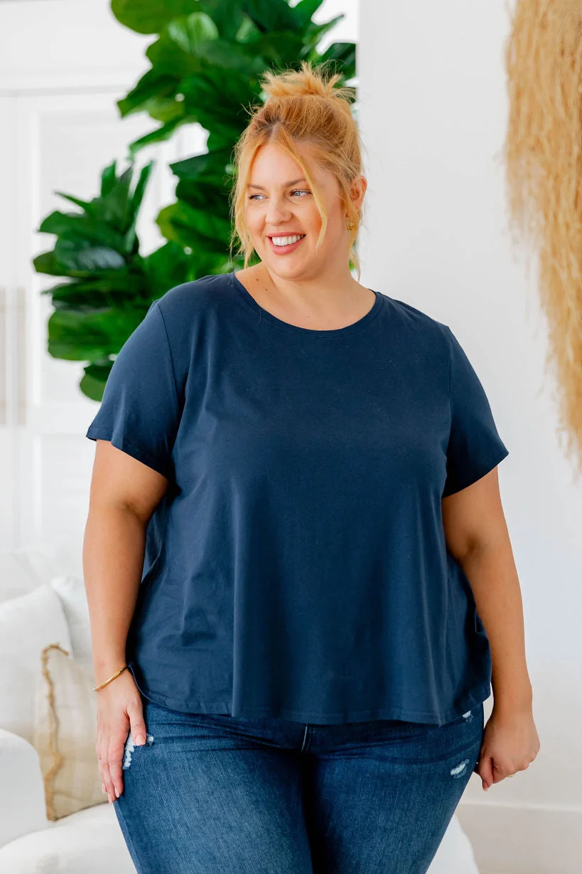 Jayden Tee in Navy