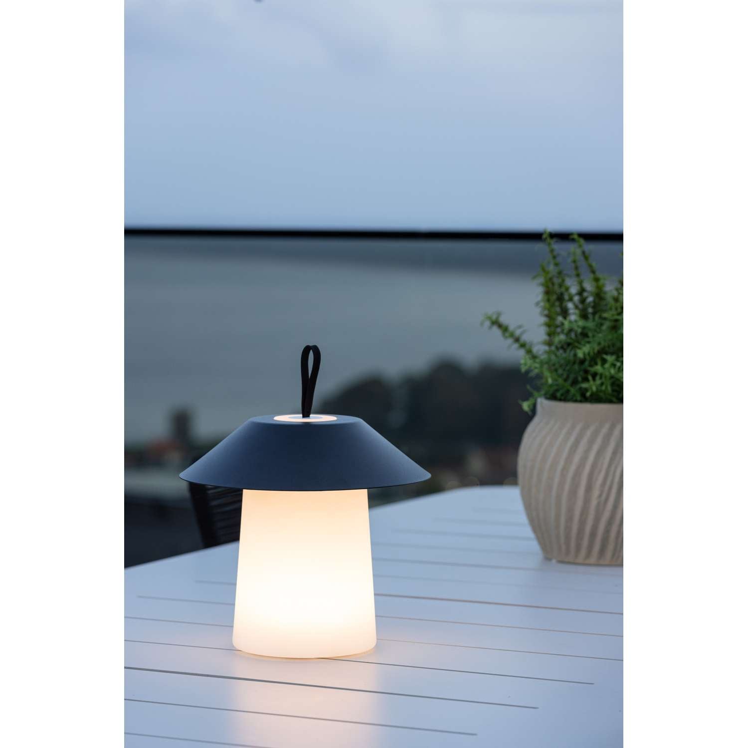Venture Home Rubu Tafellamp ⌀24 - Zwart