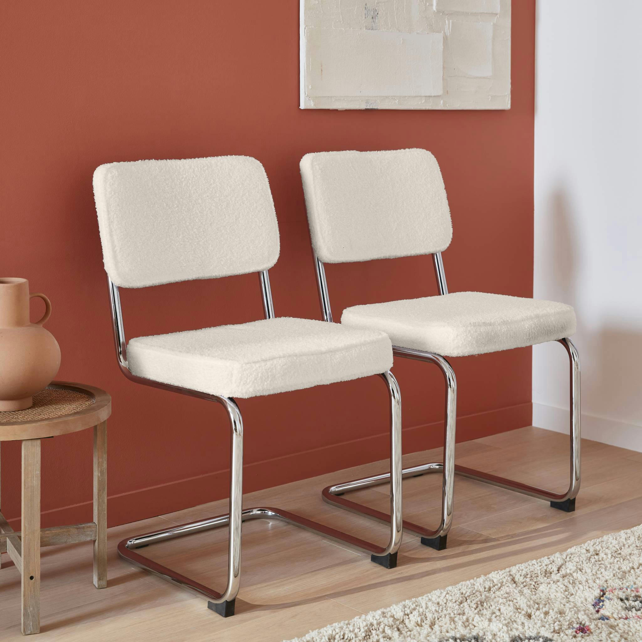 MAJA BOUCLETTE - 2 chaises cantilever, à bouclettes blanches