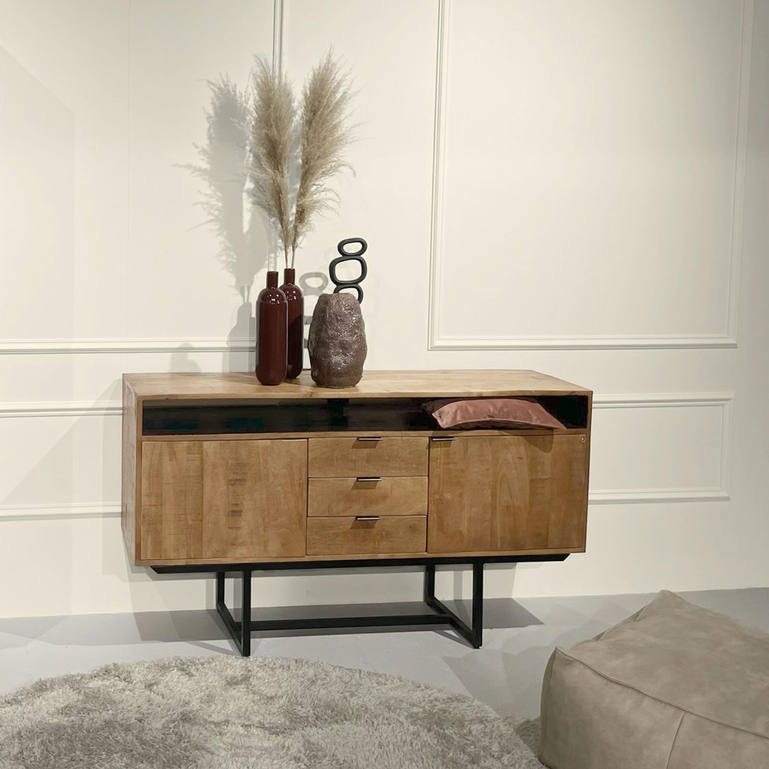 BILBAO - BILBAO-Buffet 2 portes 3 tiroirs en bois de Manguier massif et métal