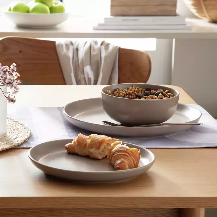 Habitat Mushroom 12 Piece Stoneware Dinner Set - Mushroom