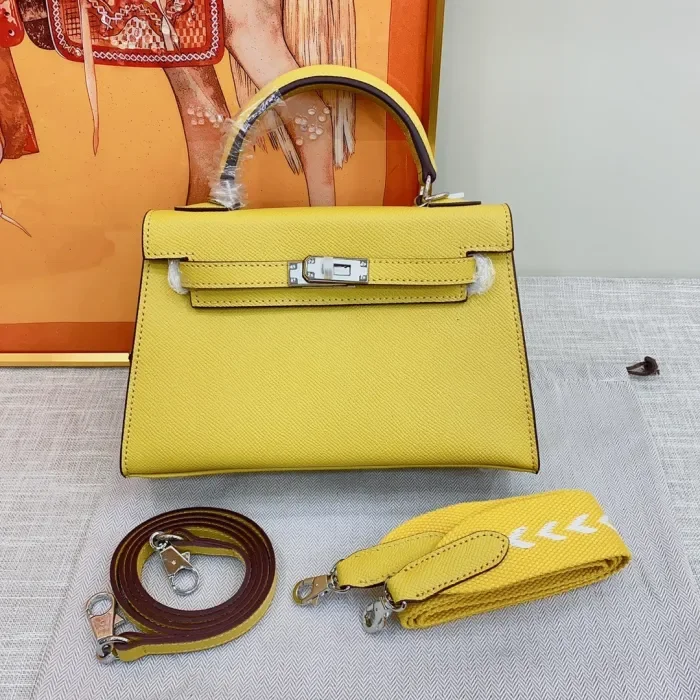 Hermès Kelly22 Silver Buckle Epsom Tote