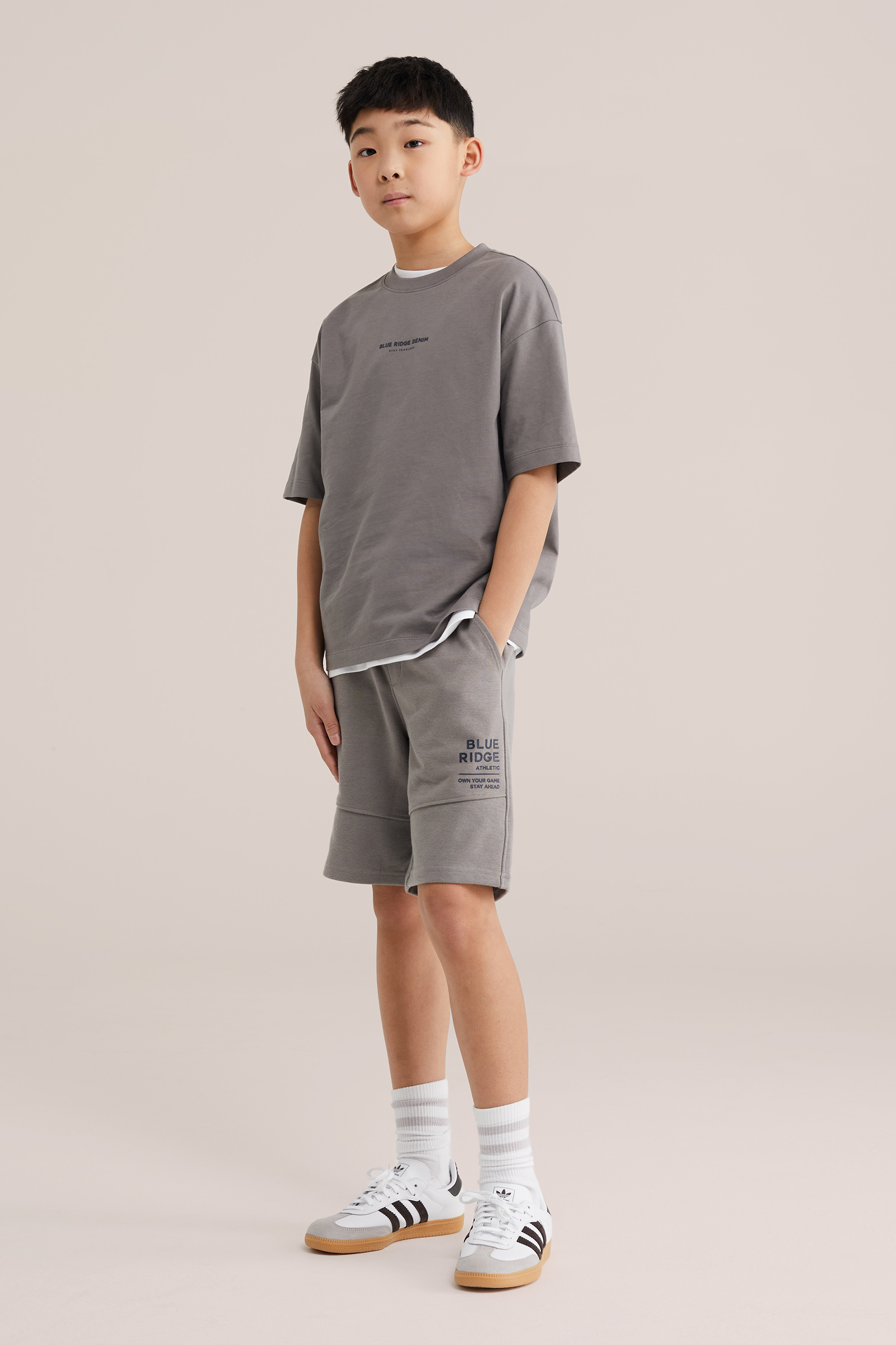 Jongens regular fit sweatshort met print