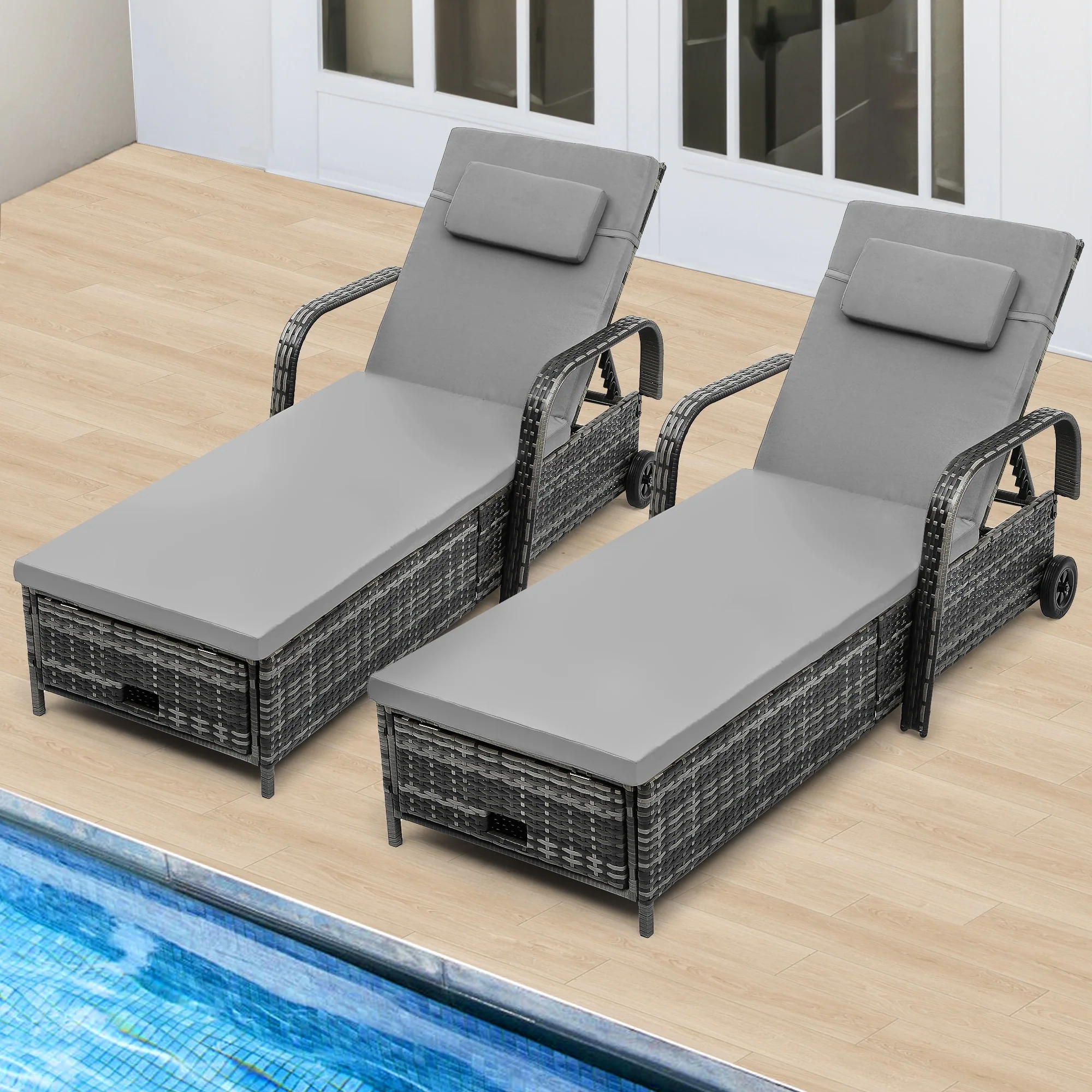 Outdoor Chaise Lounge