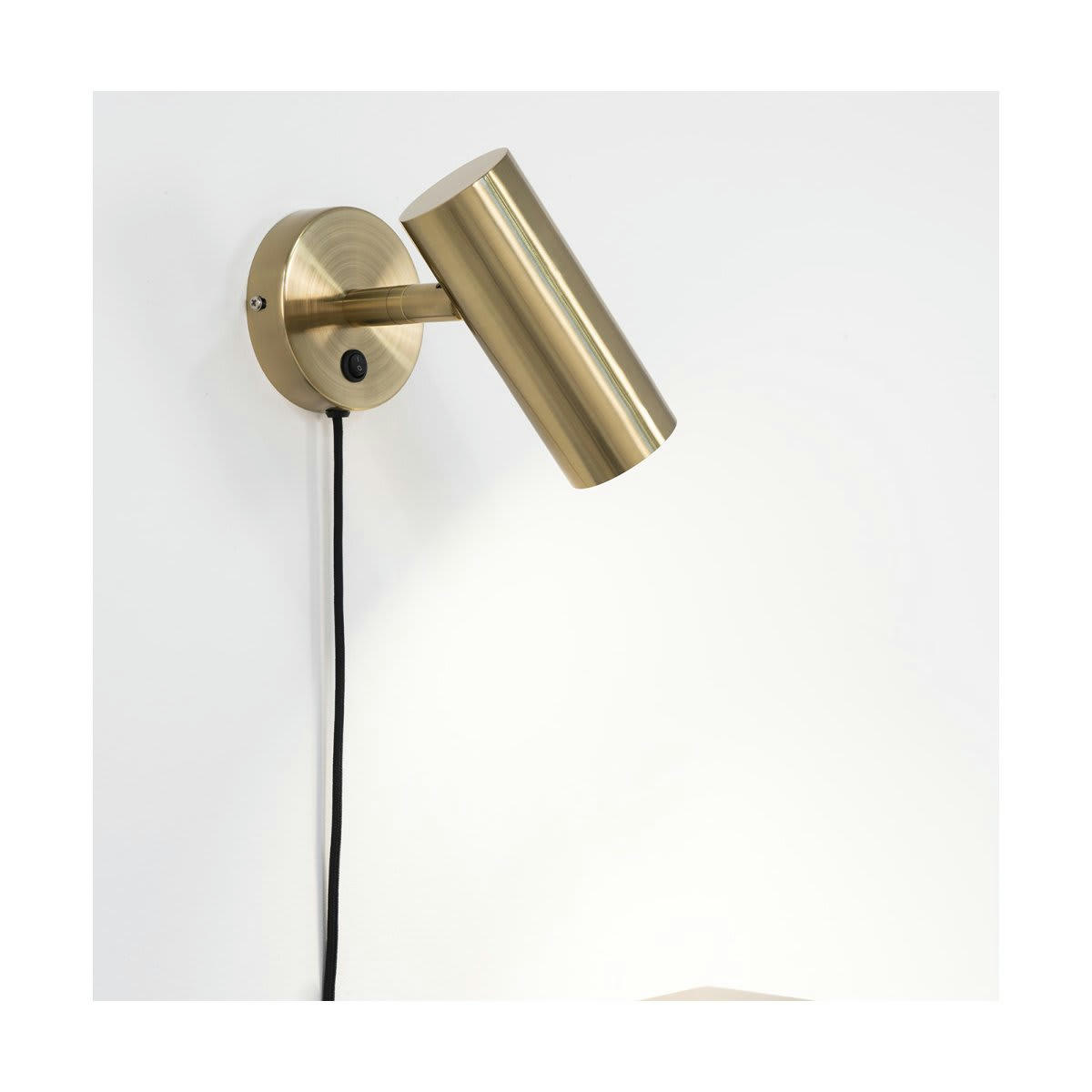 VISTA - Applique murale en métal style minimaliste