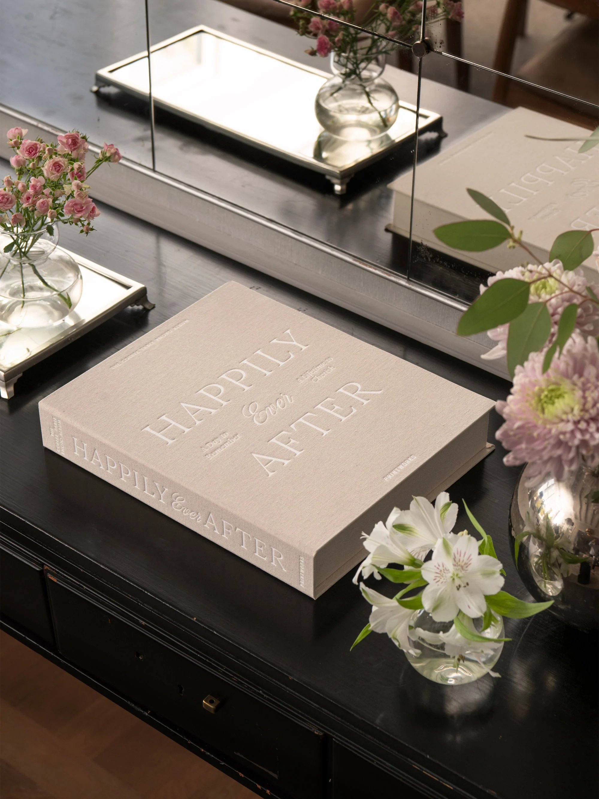 Hochzeits-Fotoalbum Happily Ever After