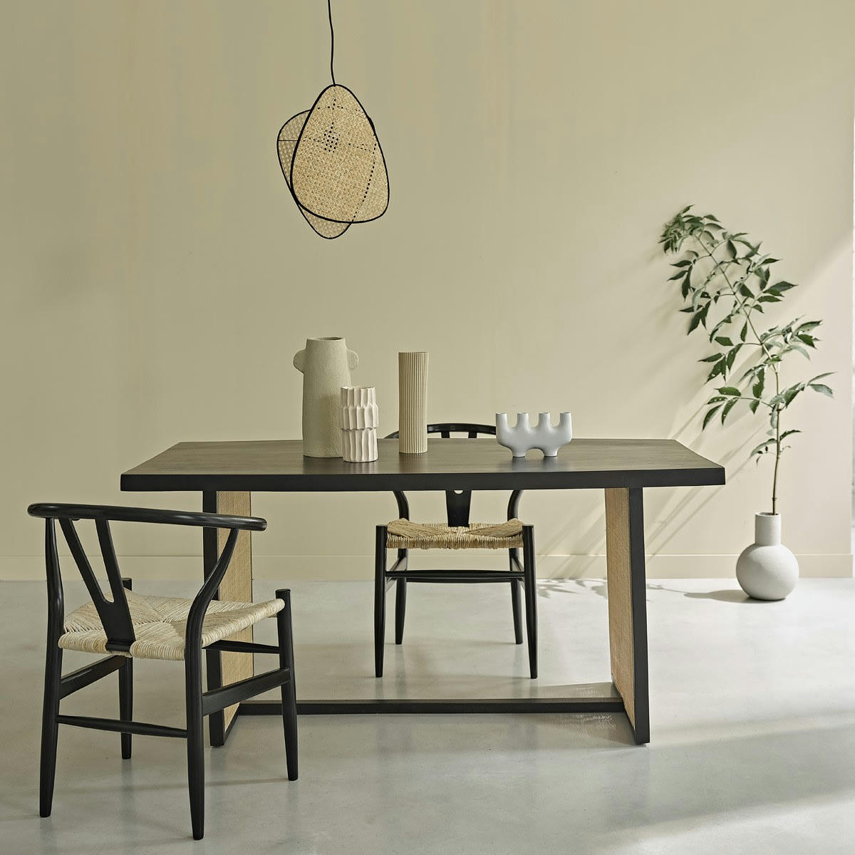 BLAISE - Table en manguier massif et cannage 6 pers.