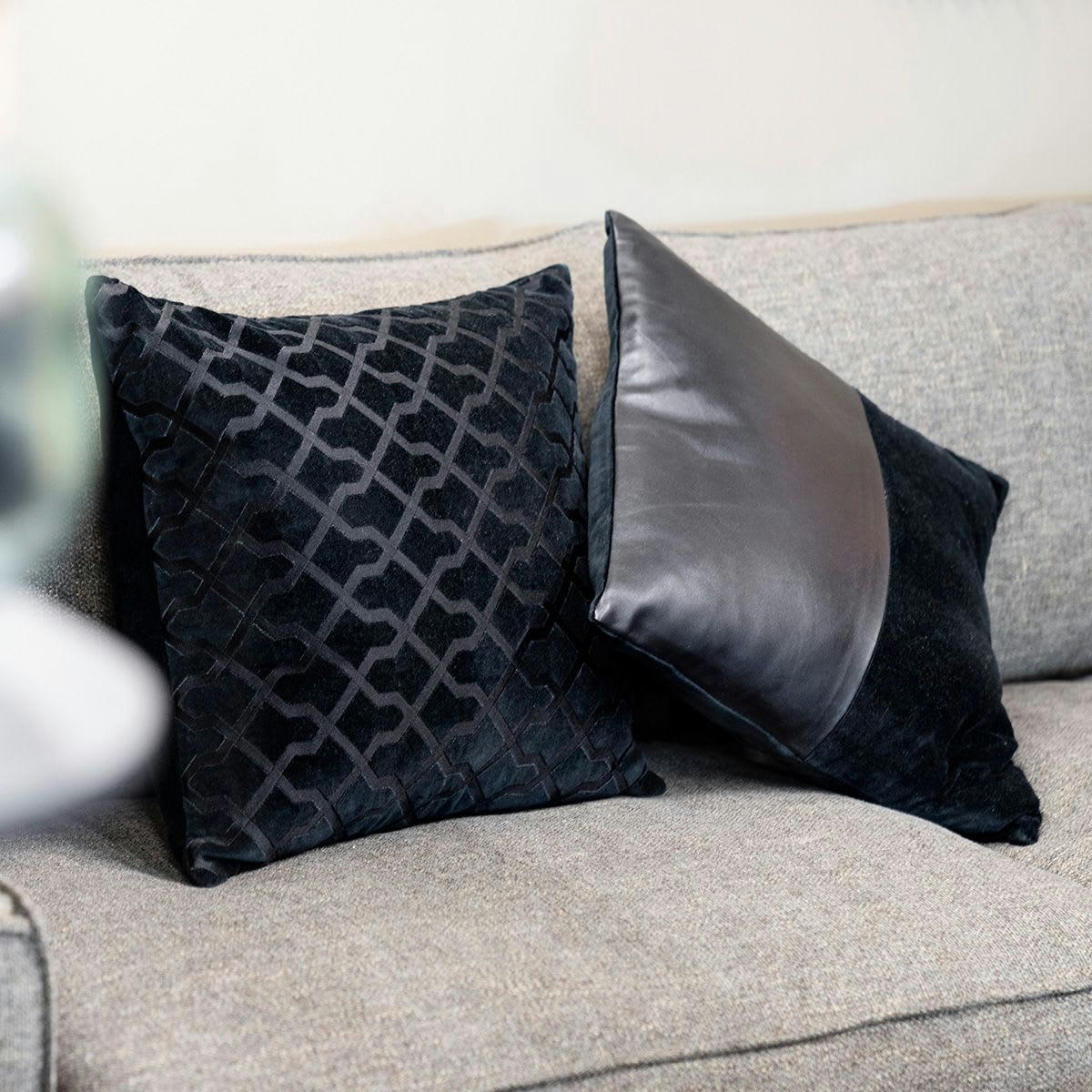 FORKS - Coussin 100% coton carré 45x45 cm noir