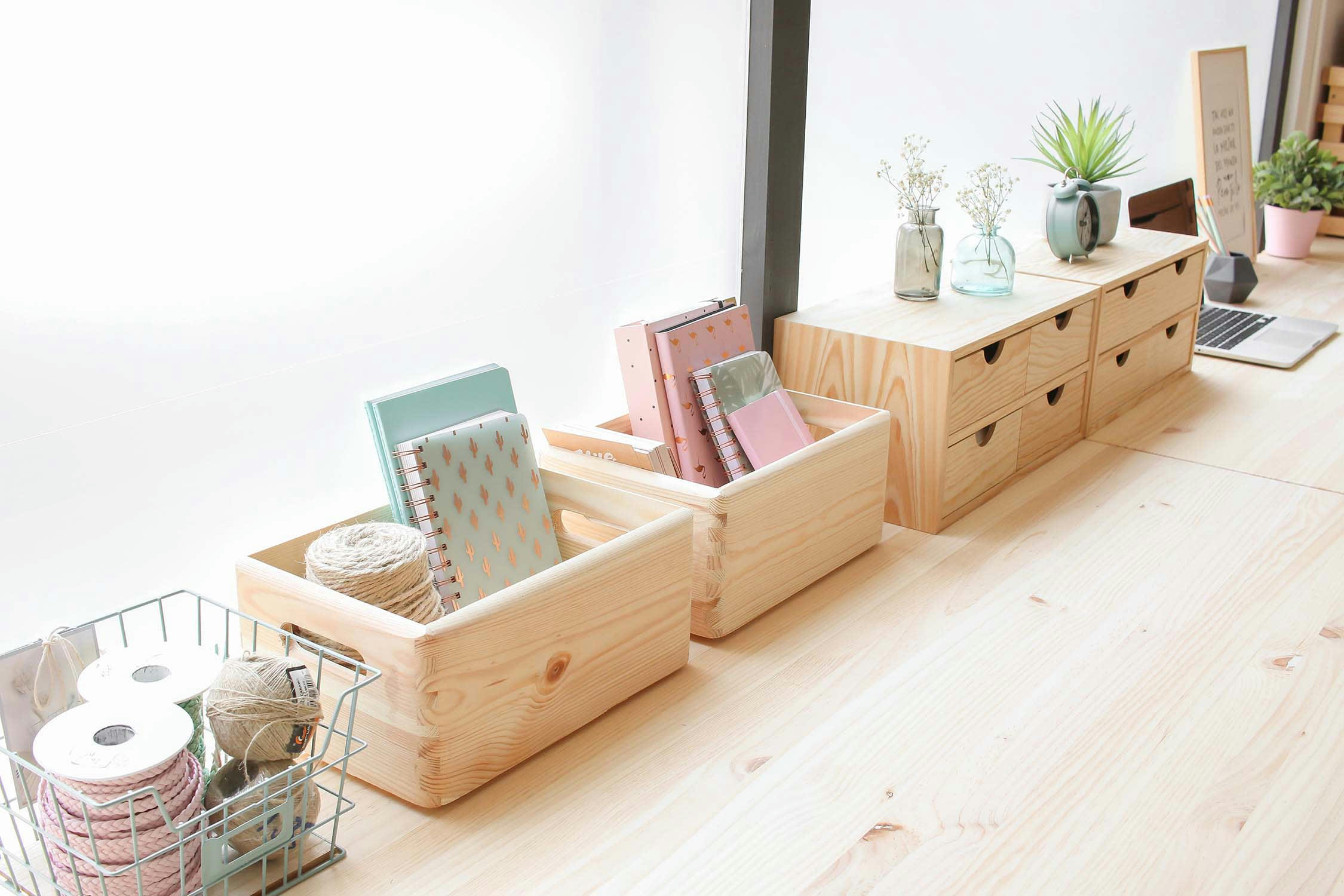 - Caisse en bois de rangement 30 x 20 x 14 cm