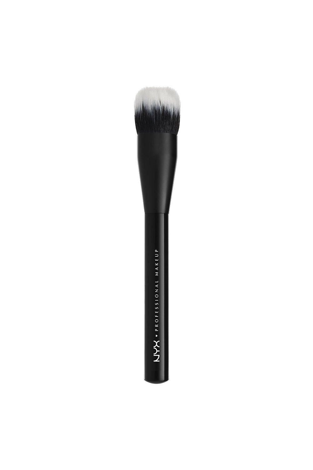 NYX Professional Makeup Pro Dual Fiber Foundation Brush
