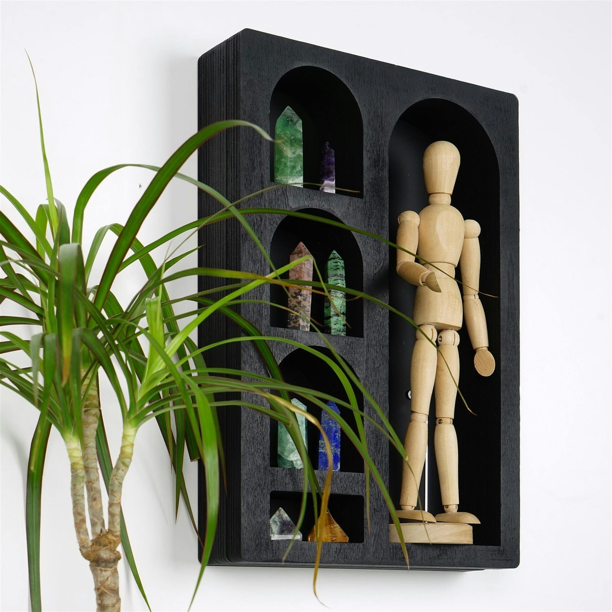 Etagère murale noire décorative - 5 niches AVIALA