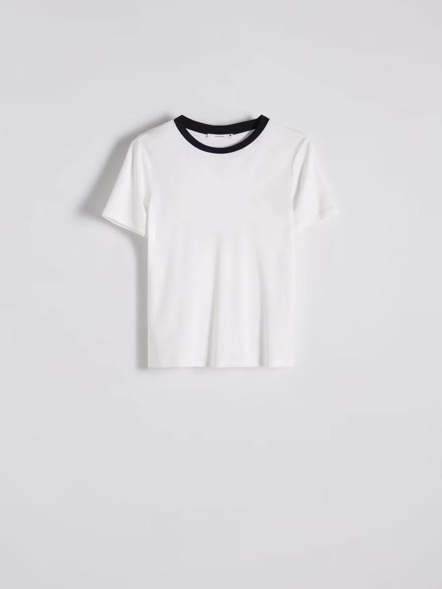 T-Shirt With Contrasting Trim