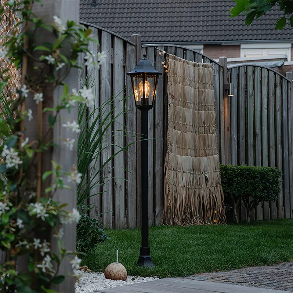 Qazqa sokkellamp new orleans zwart e27