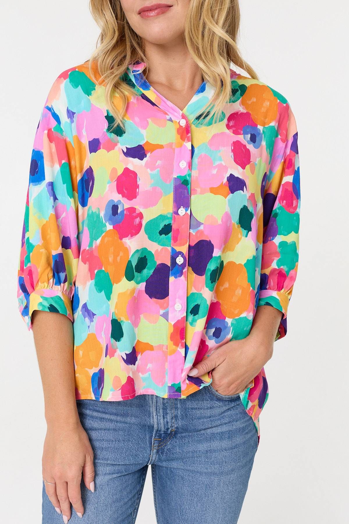 Izabel London Abstract 3/4 Sleeve Curve Hem Blouse
