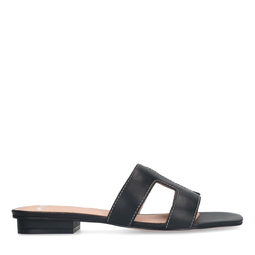 Manfield Zwarte leren slippers