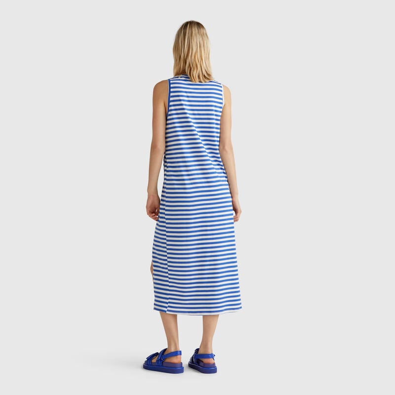Striped dress with slit
