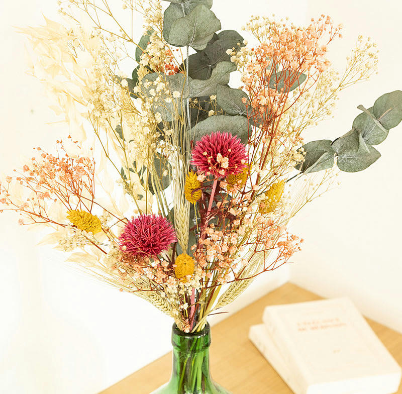 - Bouquet de fleurs séchées pour dame jeanne chardons roses