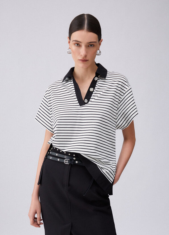 T-shirt a righe con bottoni gioiello