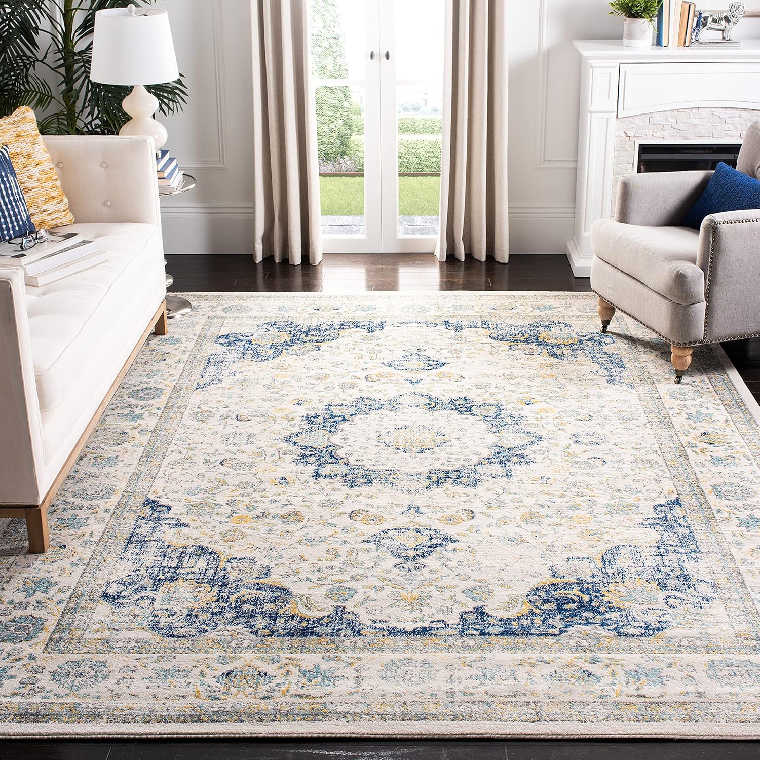 SAFAVIEH Area Rug 9x12 - Evoke Collection - Large - Ivory & Blue, Shabby Chic Oriental Medallion Design, Non-Shedding & Easy to Clean, Ideal for Living Room, Bedroom, Dining Space (EVK220C)