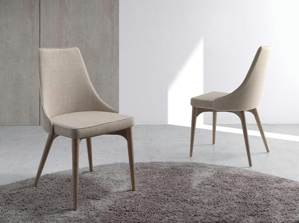 - Chaise en tissu avec pieds effet bois noyer