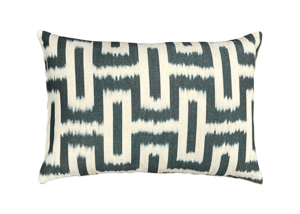 - Housse de coussin velours et soie ikat  40x60 marron